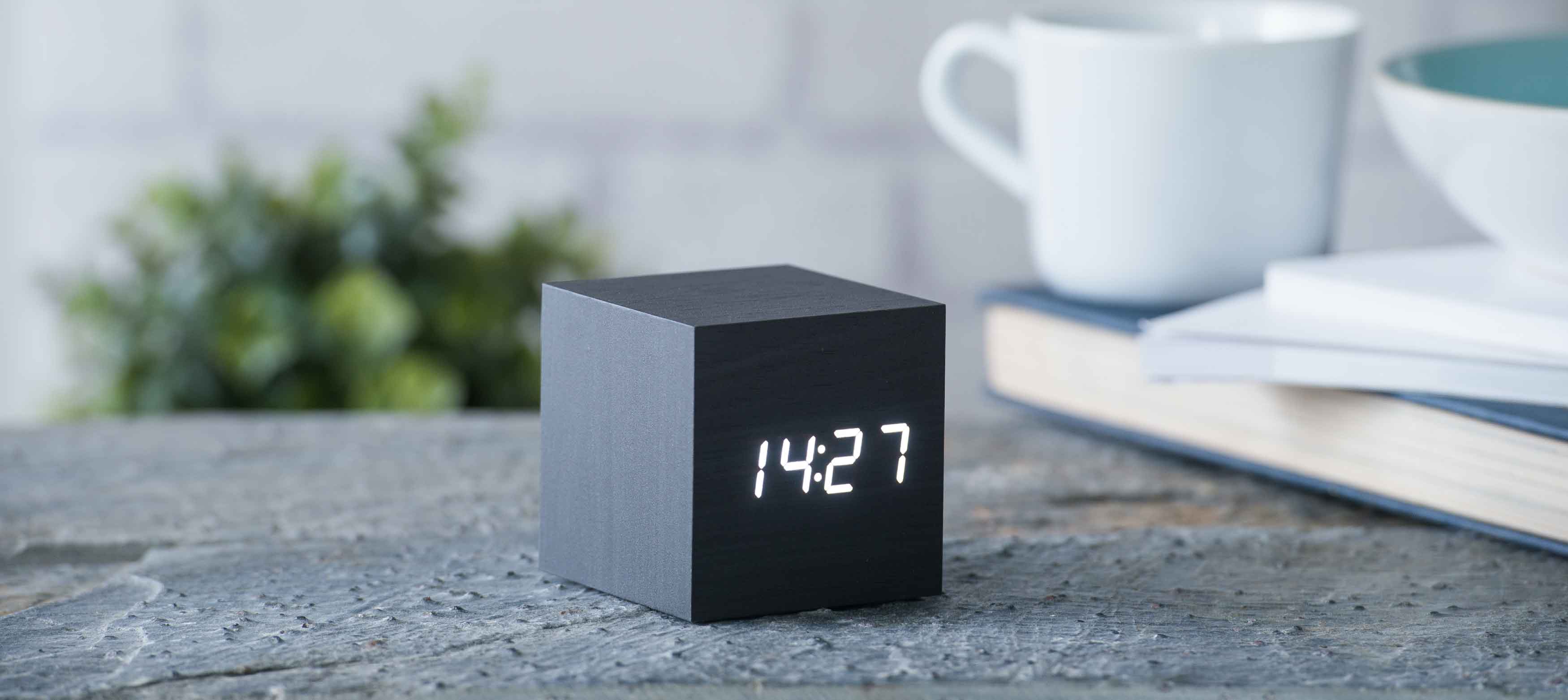 LED Digital Wooden Alarm Clock (5)