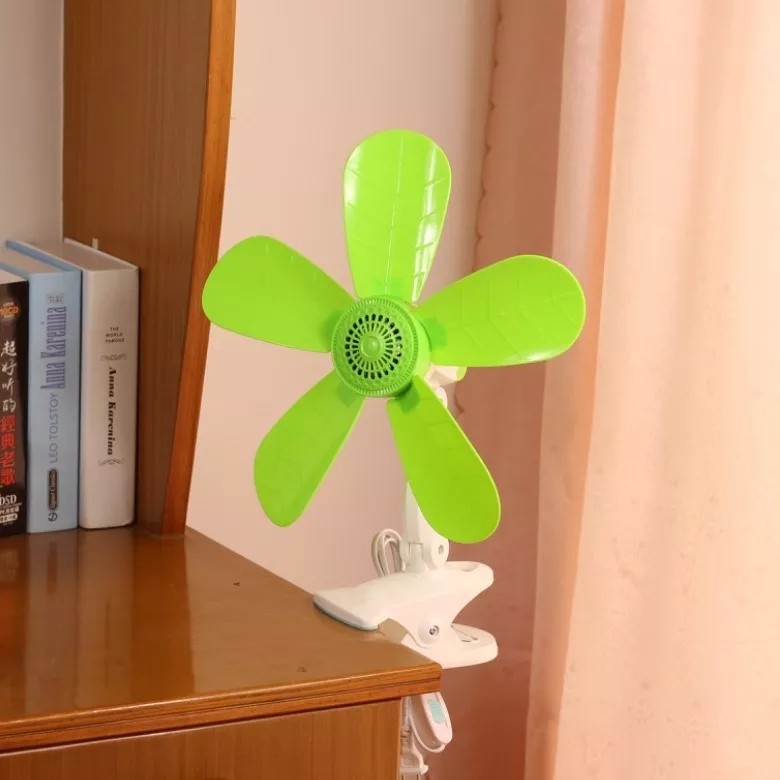 portable clip electric fan super soft wind with five leaf%20(2)