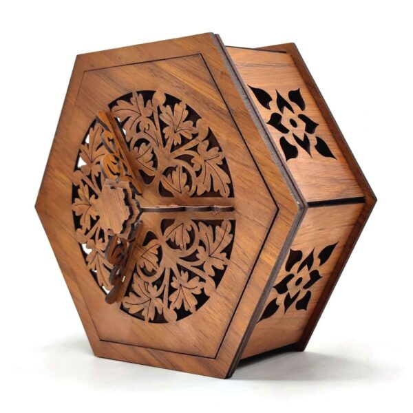 شکلات خوری چوبی شش ضلعی